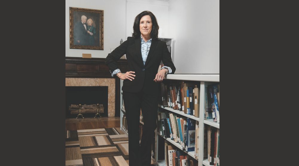 Meet Karla Jones, executive director of Bienenstock Furniture Library l Portrait